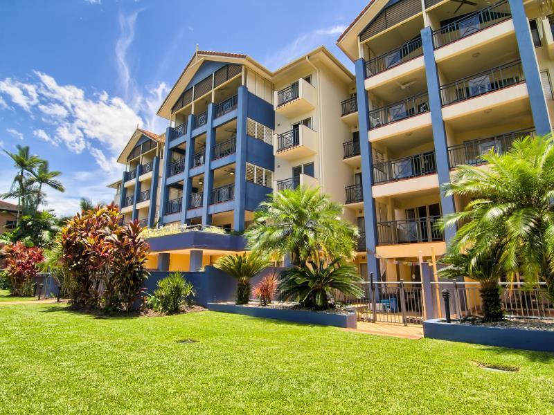 North Cove Waterfront Suites Cairns Exterior foto